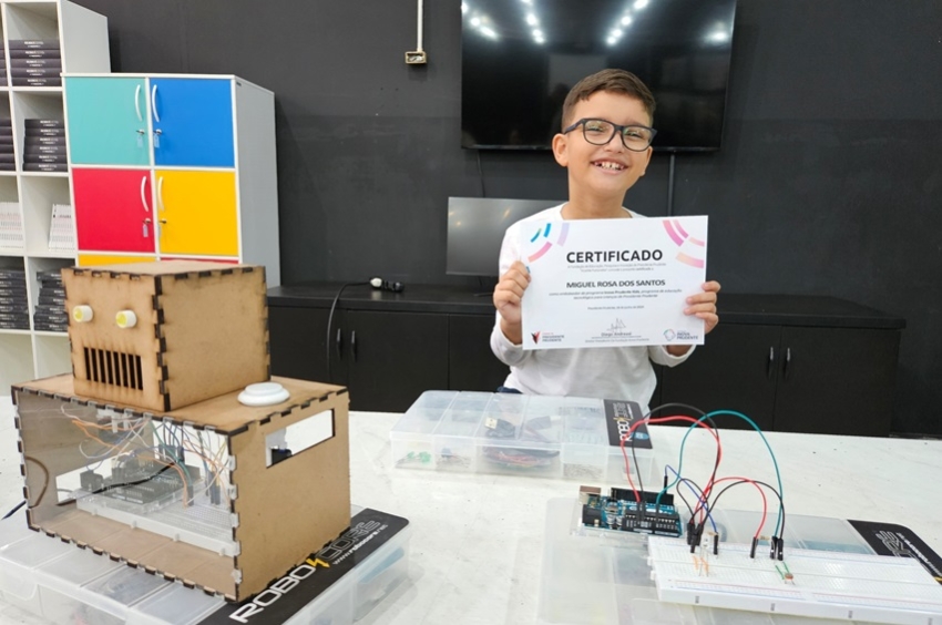 Prudentino Miguel Rosa é nomeado embaixador do TecnoKids