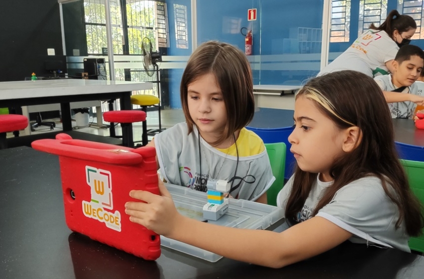 Oficina de Férias TecnoKids de Agosto dá início às aulas