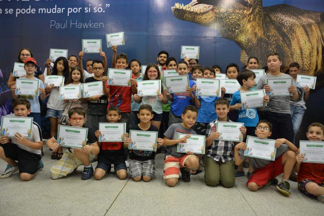 Inova Prudente certifica alunos do curso de programação com Minecraft