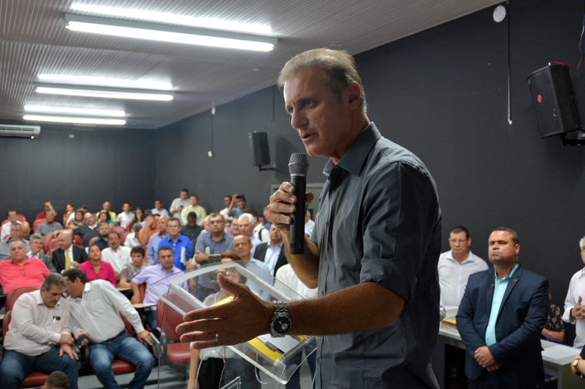 Em encontro da Unipontal, prefeito apresenta reivindicações a lideranças nacionais