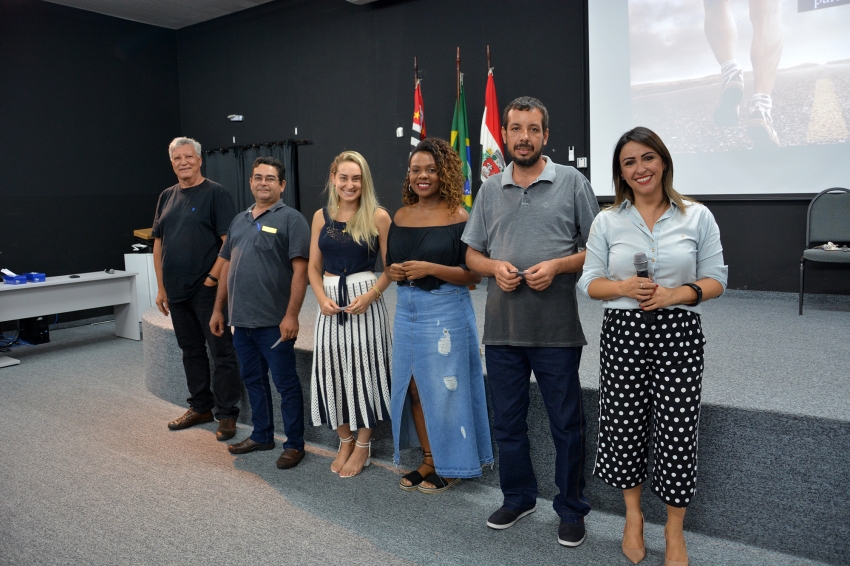 Sorteio em parceria com a UNIP contempla cinco participantes durante palestra "Mente de Sucesso"