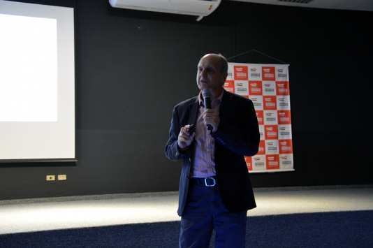 Palestra apresenta maneiras para mudar a vida pessoal