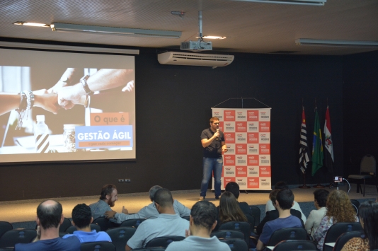 Especialistas apresentam dicas e cases em meetup voltado para tecnologia